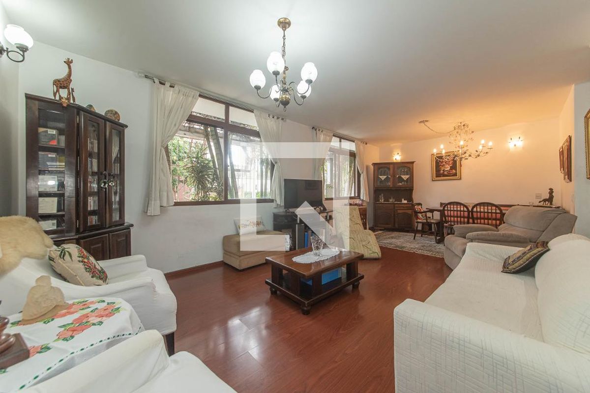 Casa à Venda - Brooklin, 3 Quartos,  180 m2