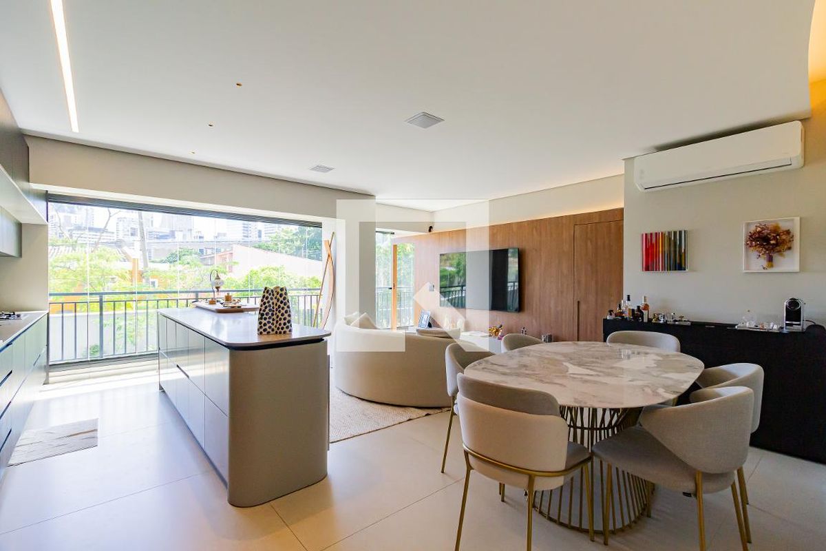 Apartamento à Venda - Brooklin, 2 Quartos,  107 m2