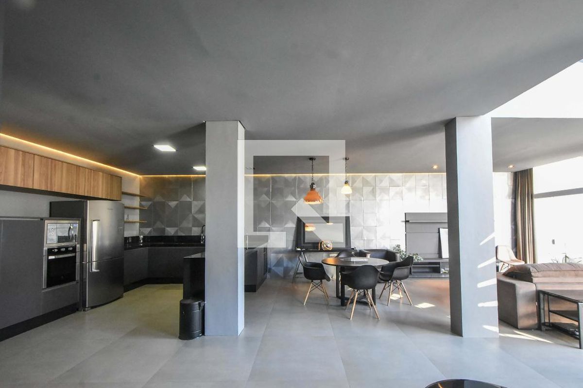 Casa à Venda - Brooklin, 3 Quartos,  300 m2