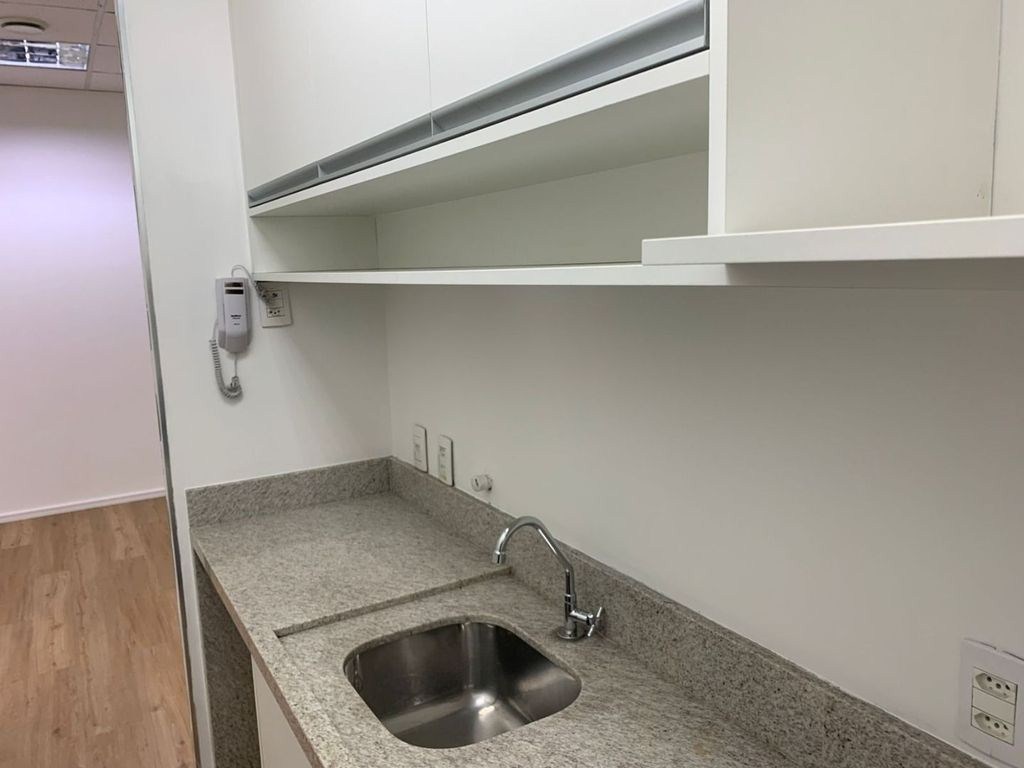 Sala Comercial para Locação no Condomínio Capital Corporate Offices.