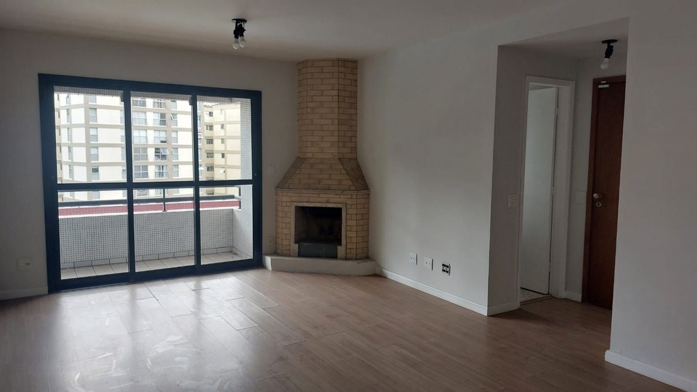 Apartamento à Venda no Condomínio Plaza Valência