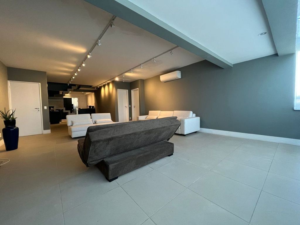 Cobertura - Villa Amalfi, Fase Nova