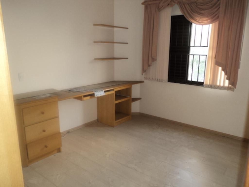 Apartamento à Venda em Jardim Vitória Régia, São Paulo - SP