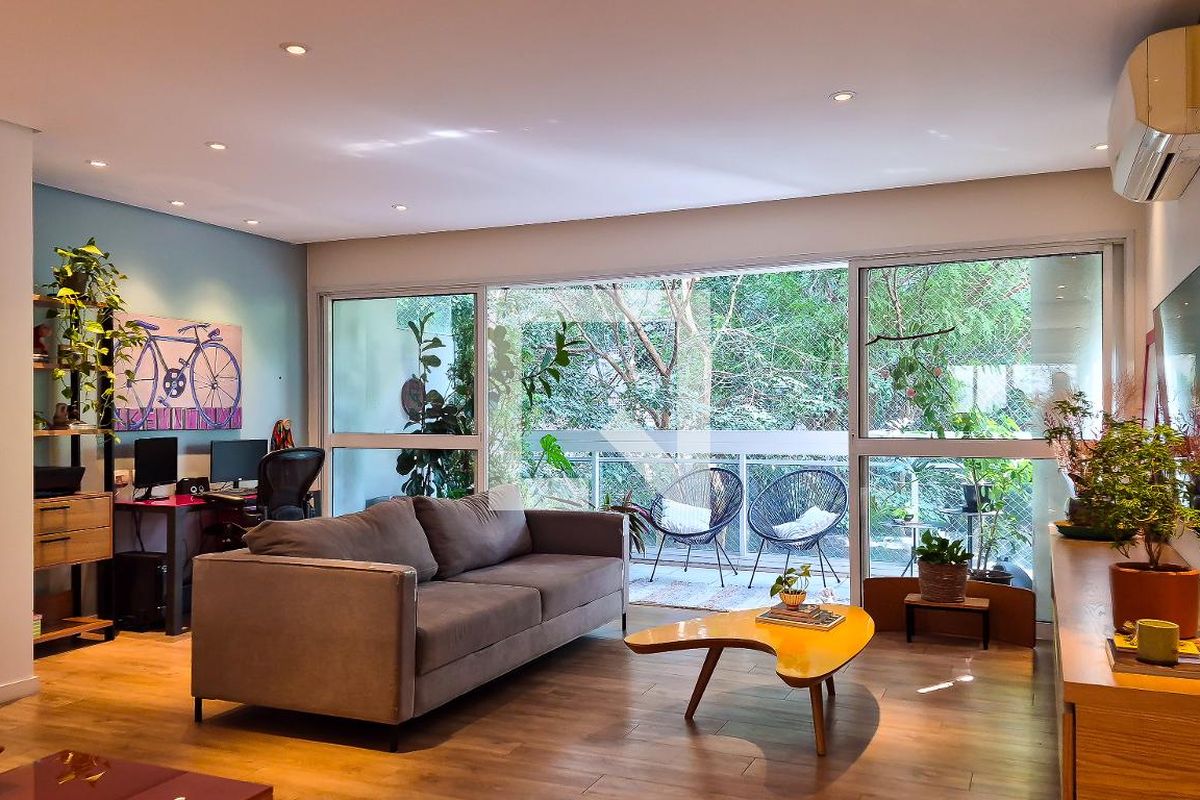 Apartamento à Venda - Panamby, 3 Quartos,  132 m2