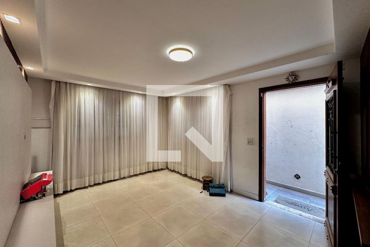 Casa à Venda - Brooklin, 3 Quartos,  165 m2