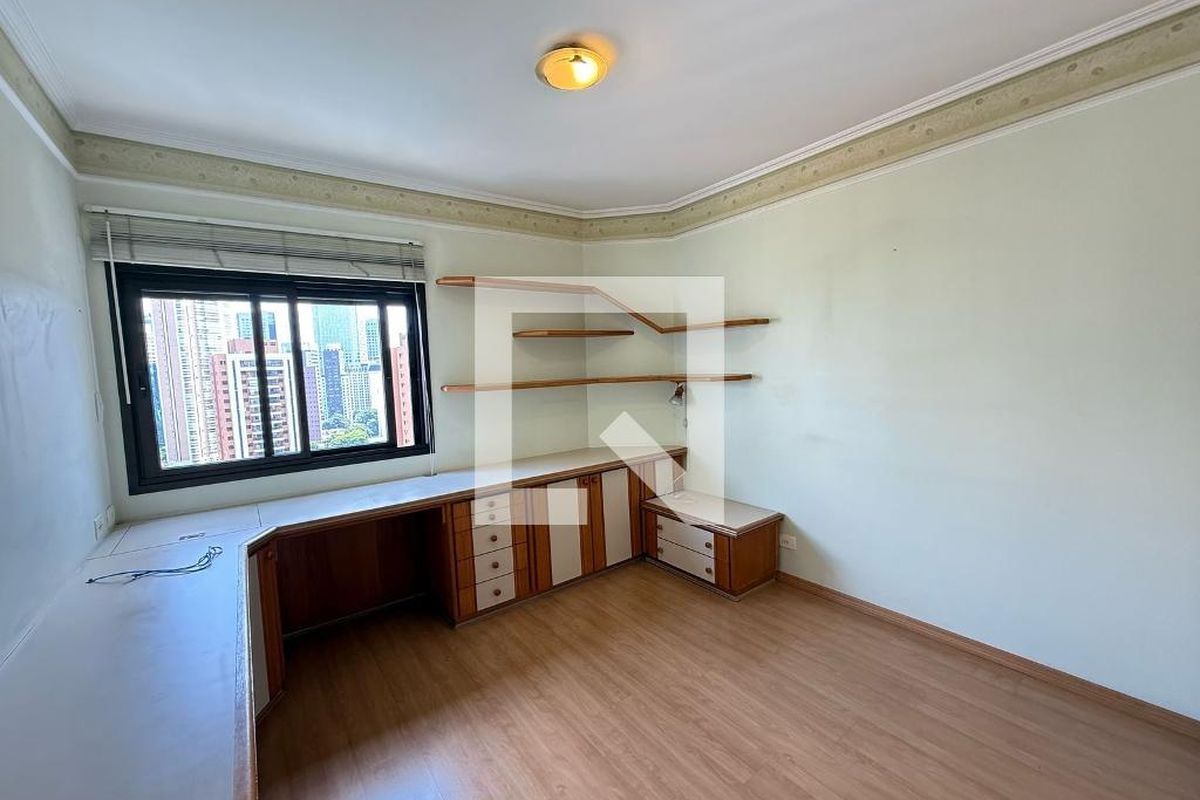 Apartamento à Venda - Brooklin, 3 Quartos,  147 m2