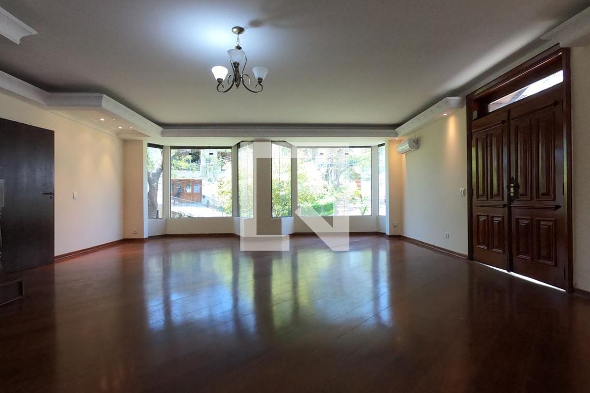 Casa à Venda - Real Parque, 4 Quartos,  300 m2
