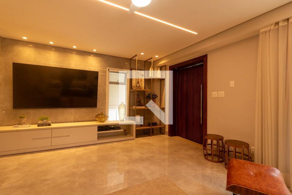Casa à Venda - Panamby, 3 Quartos,  230 m2