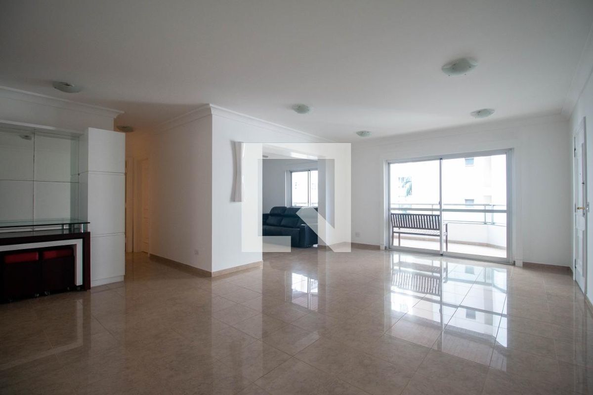 Apartamento à Venda - Brooklin, 4 Quartos,  205 m2