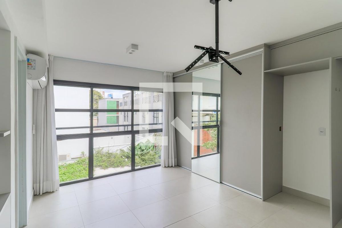 Apartamento à Venda - Brooklin, 1 Quarto,  60 m2