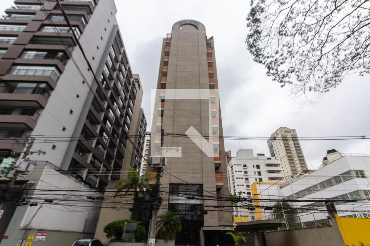 Apartamento à Venda - Brooklin, 1 Quarto,  100 m2