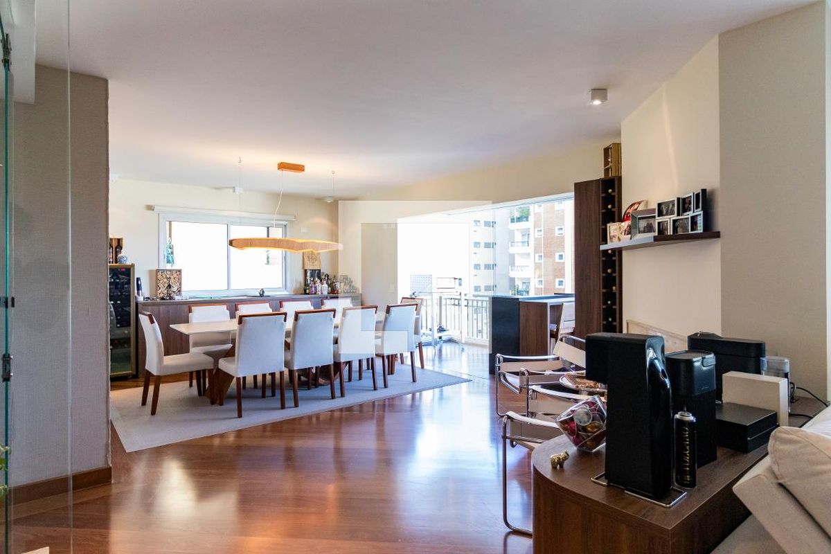 Apartamento à Venda - Panamby, 4 Quartos,  220 m2