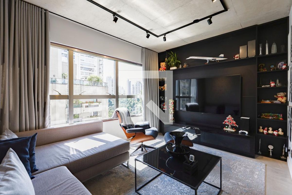 Apartamento à Venda - Panamby, 1 Quarto,  76 m2