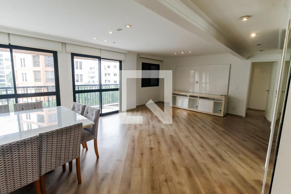 Apartamento à Venda - Real Parque, 2 Quartos,  115 m2