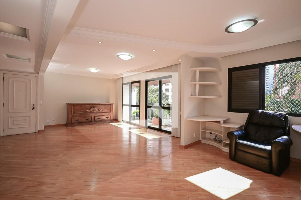 Apartamento à Venda - Real Parque, 2 Quartos,  160 m2