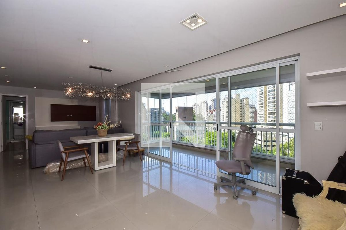 Apartamento à Venda - Panamby, 3 Quartos,  124 m2