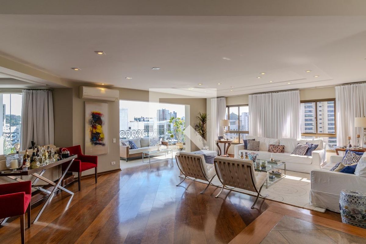 Apartamento à Venda - Real Parque, 4 Quartos,  290 m2