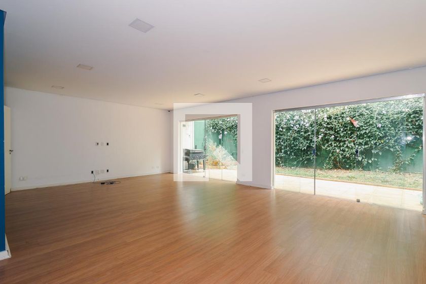 Casa à Venda - Panamby, 4 Quartos,  300 m2